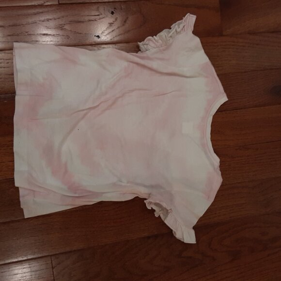 Givenchy tshirt - Picture 2 of 4